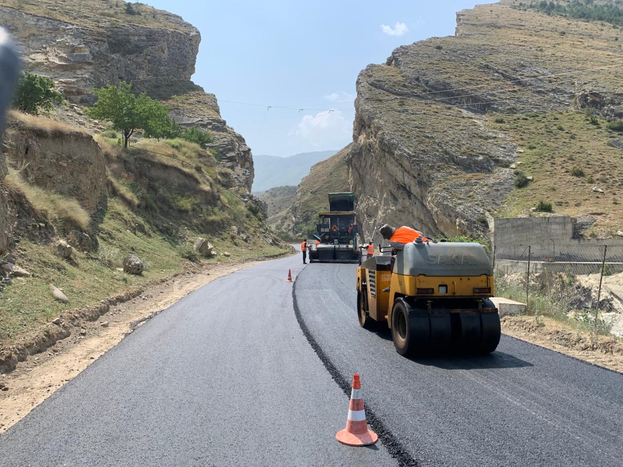 В Дагестане продолжается ремонт дороги «Мамраш – Ташкапур – Араканский мост»