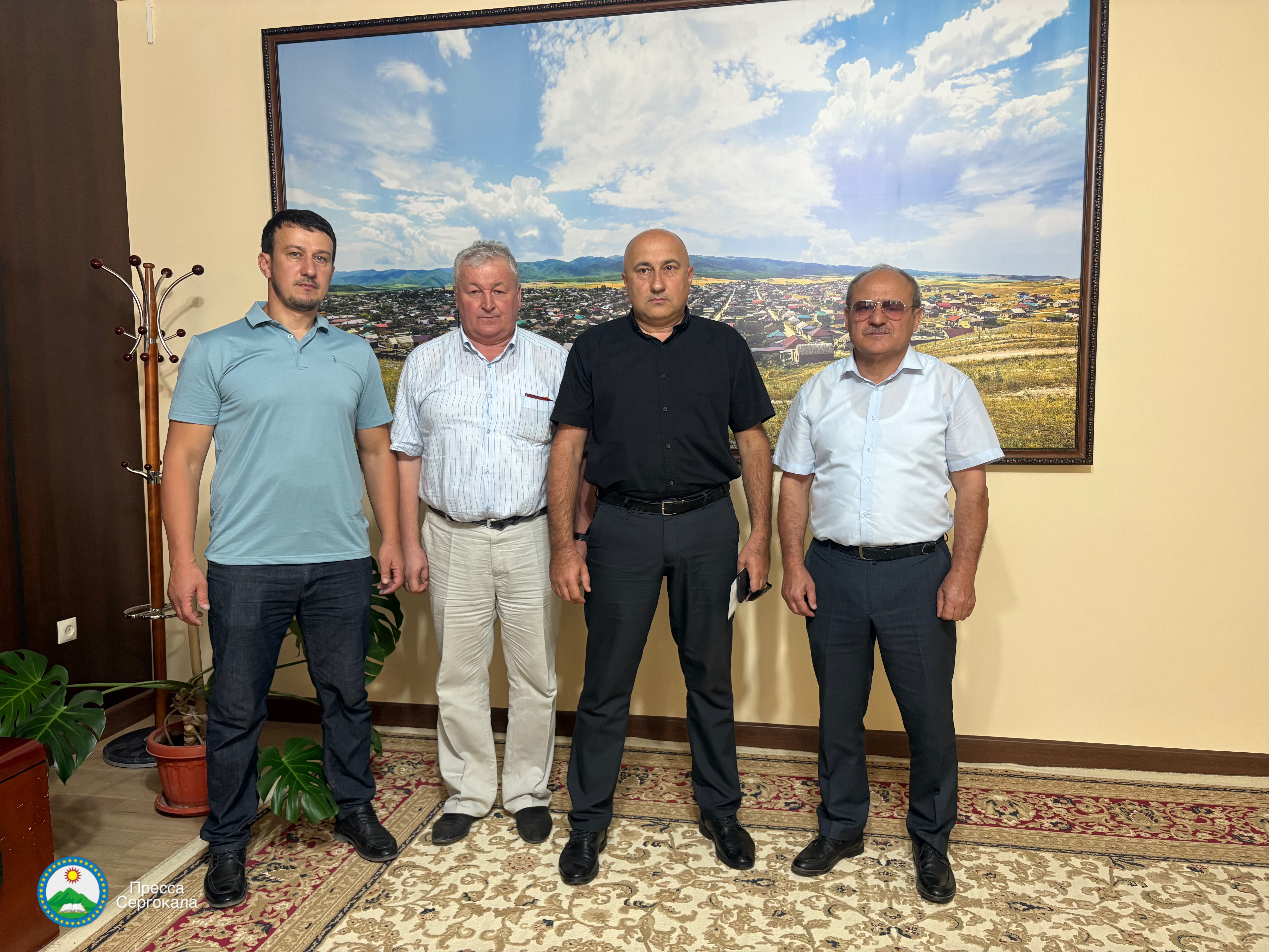 Подполковник в отставке из Сергокалинского района отправился добровольцем на СВО