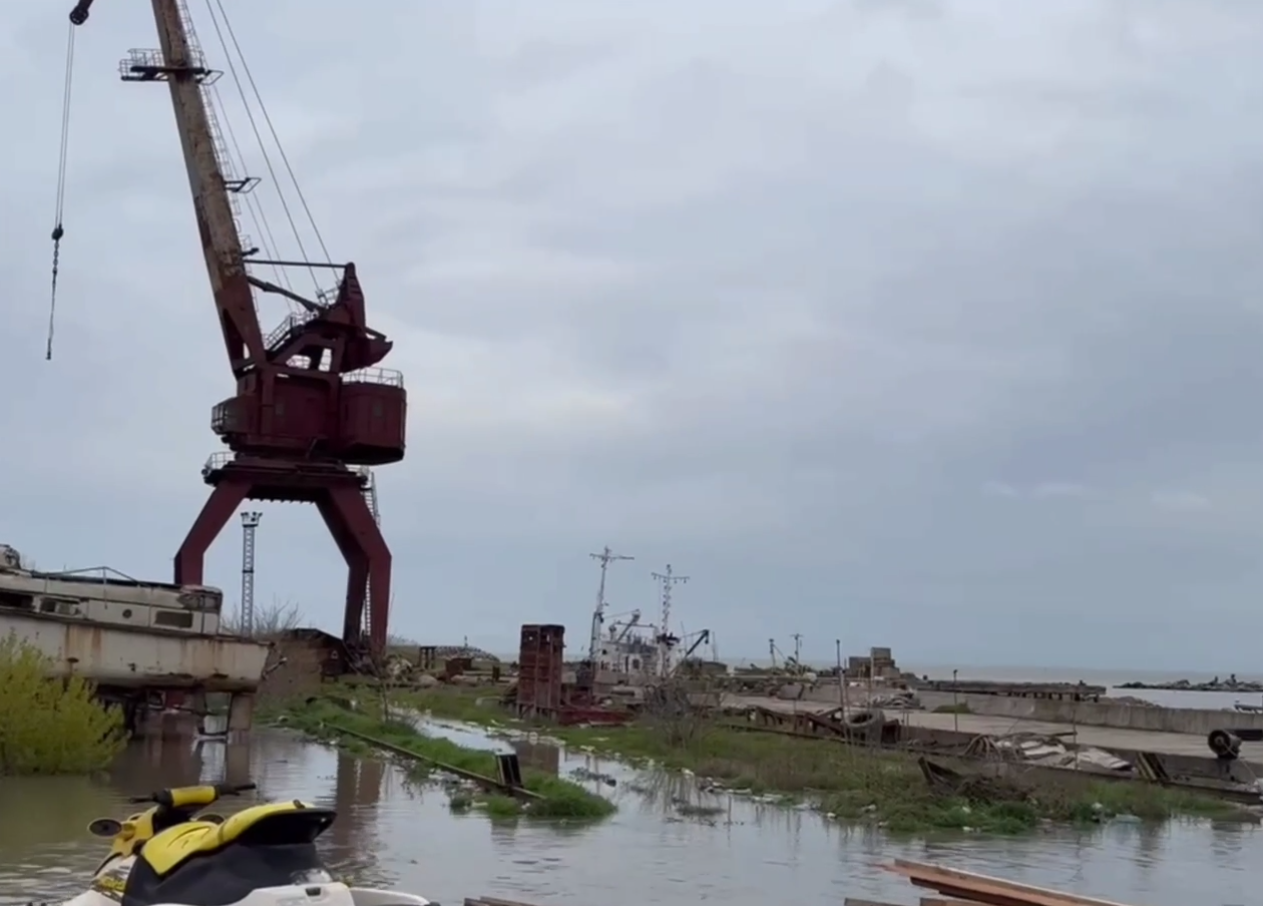 Порт Махачкалы в рамках проекта расширения обеспечат дополнительными энергомощностями