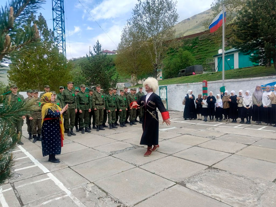 В Цунтинском районе торжественно отметили День пограничника