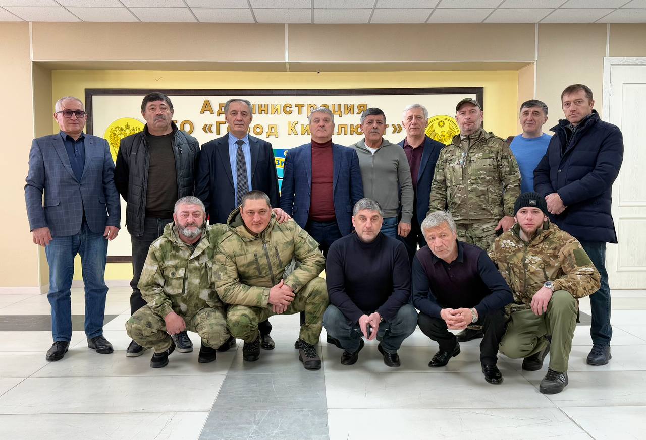 Абдурахман Махмудов встретился с участниками СВО в Кизилюрте