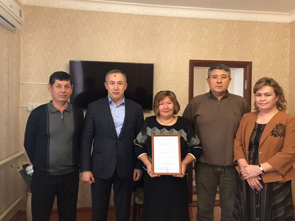 Фаризат Лукмановой из Дагестана вручили сертификат на покупку жилья