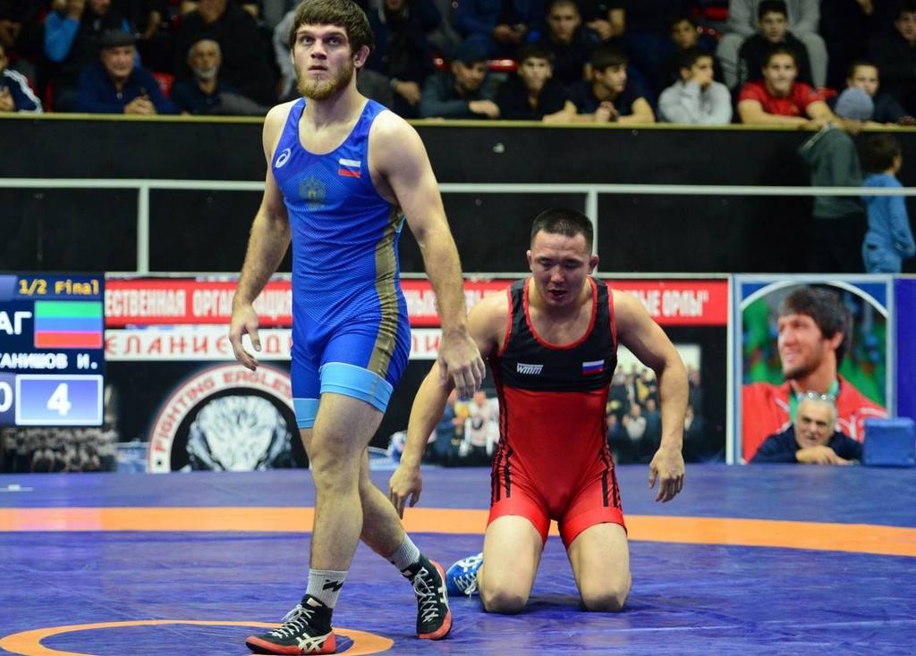 Дагестанские вольники добыли 11 медалей на международном турнире в ХМАО