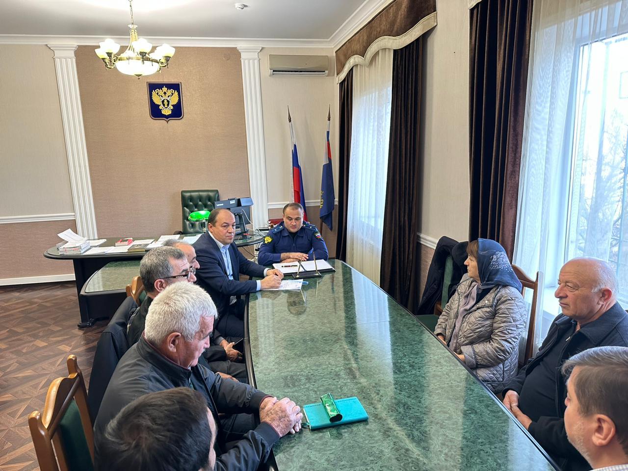 В Курахском районе прошла рабочая встреча с производителями продовольственных товаров