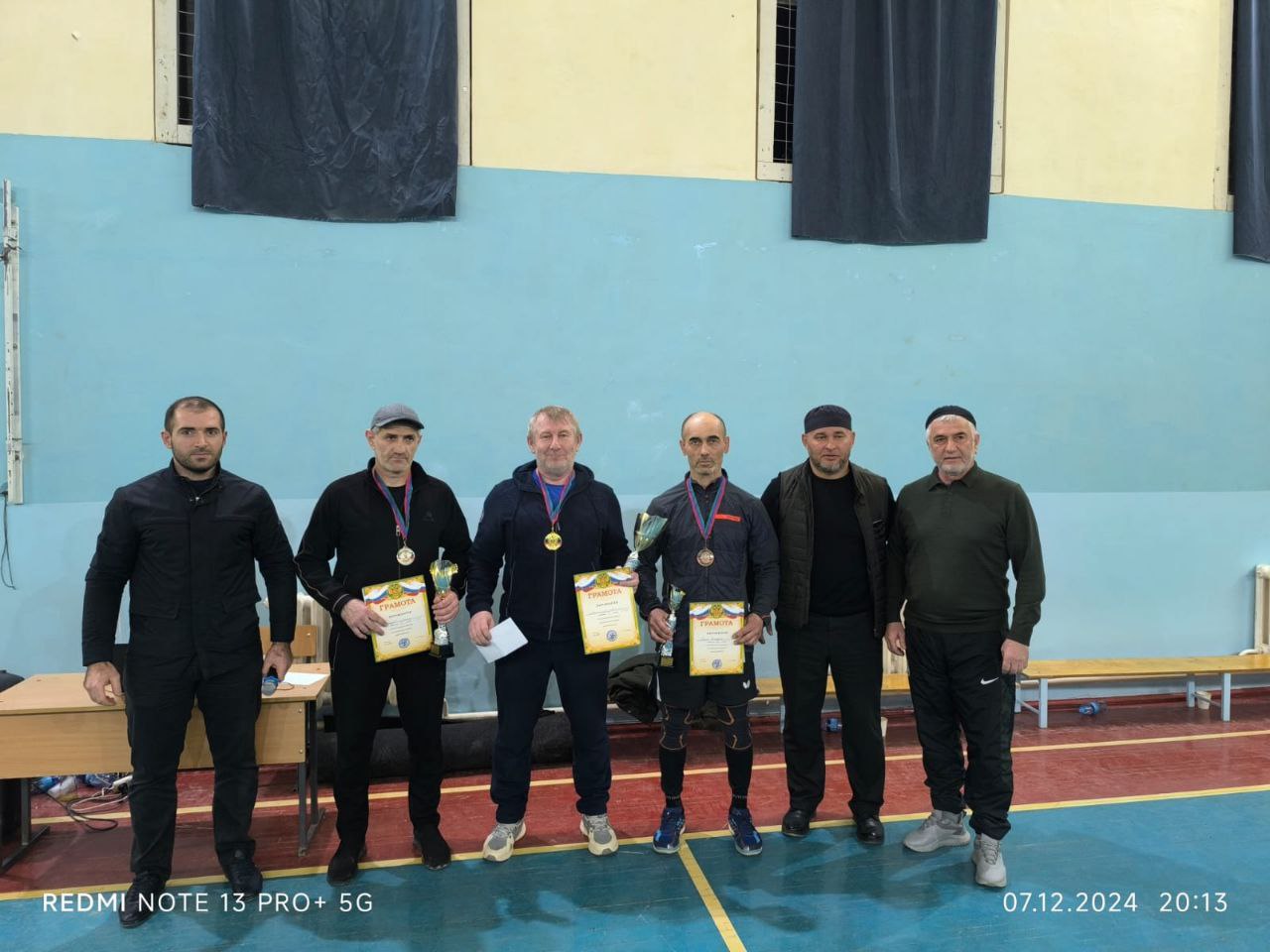 В Карабудахкентском районе провели турнир по настольному теннису среди ветеранов