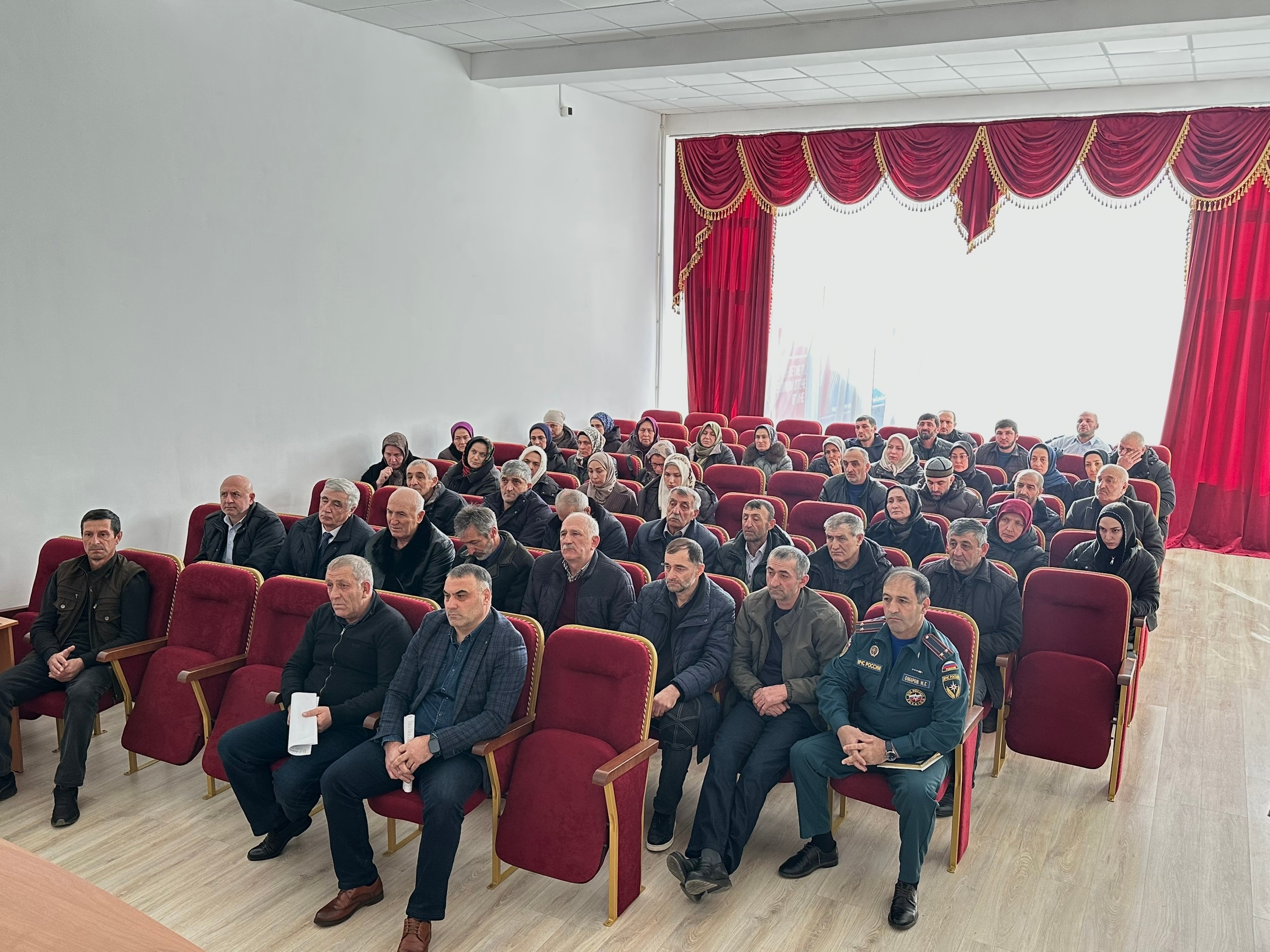 Вакцинация от полиомиелита стала главной темой совещания в Чародинском районе