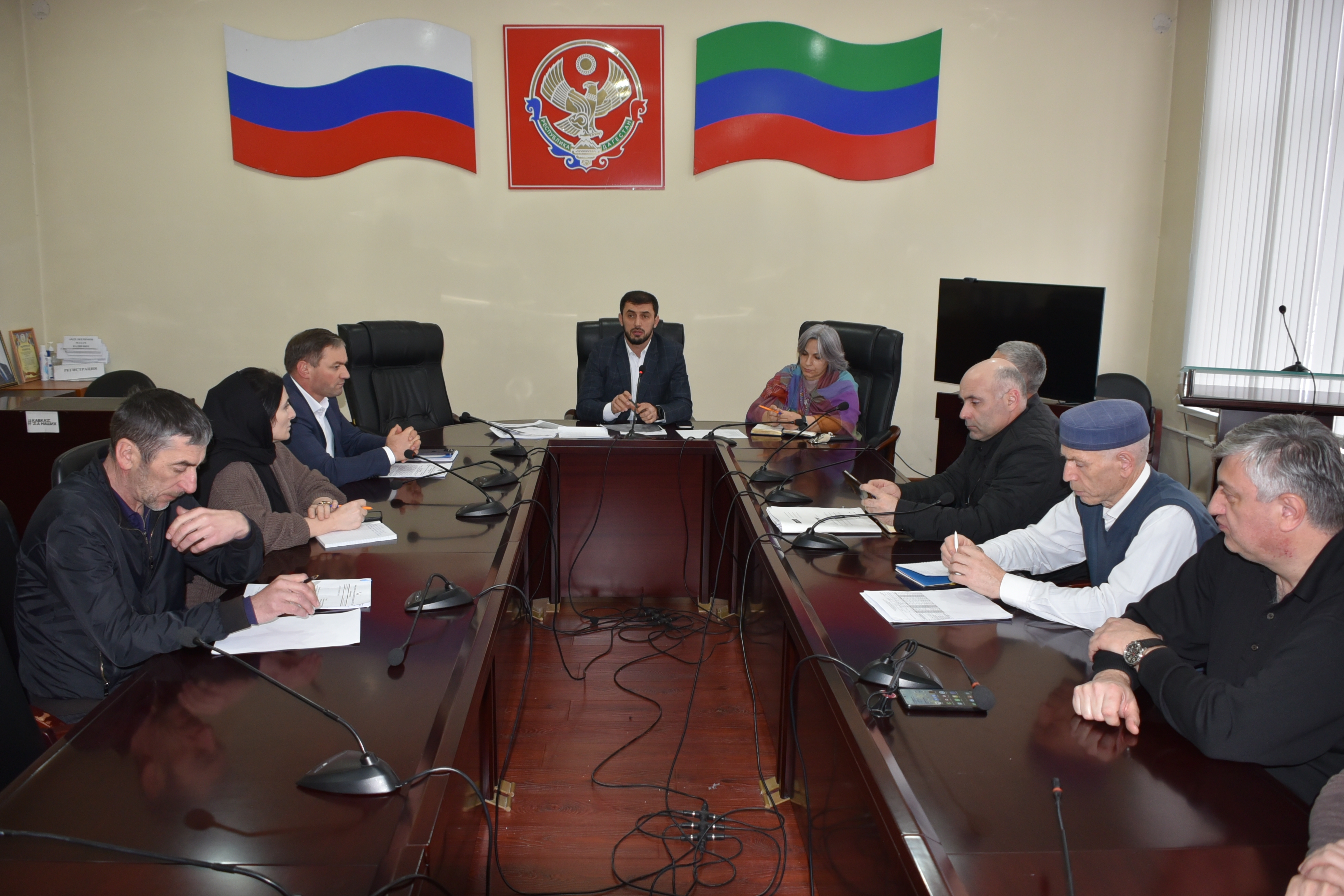 Осенний призыв в армию обсудили в ходе совещания в Акушинском районе