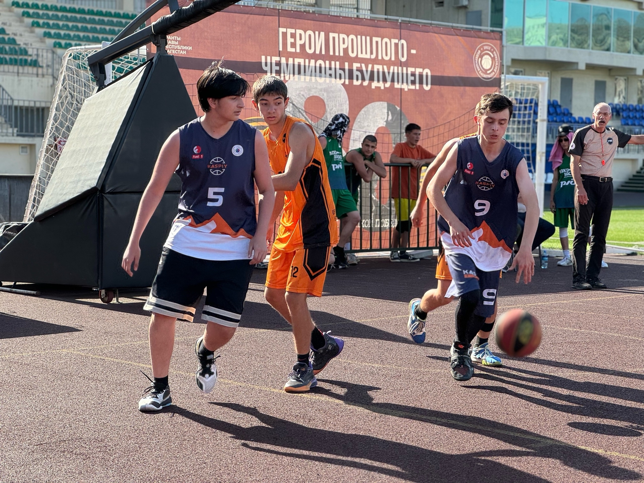 Баскетбольный турнир, посвященный 80-летию Победы в ВОВ, провели в Махачкале