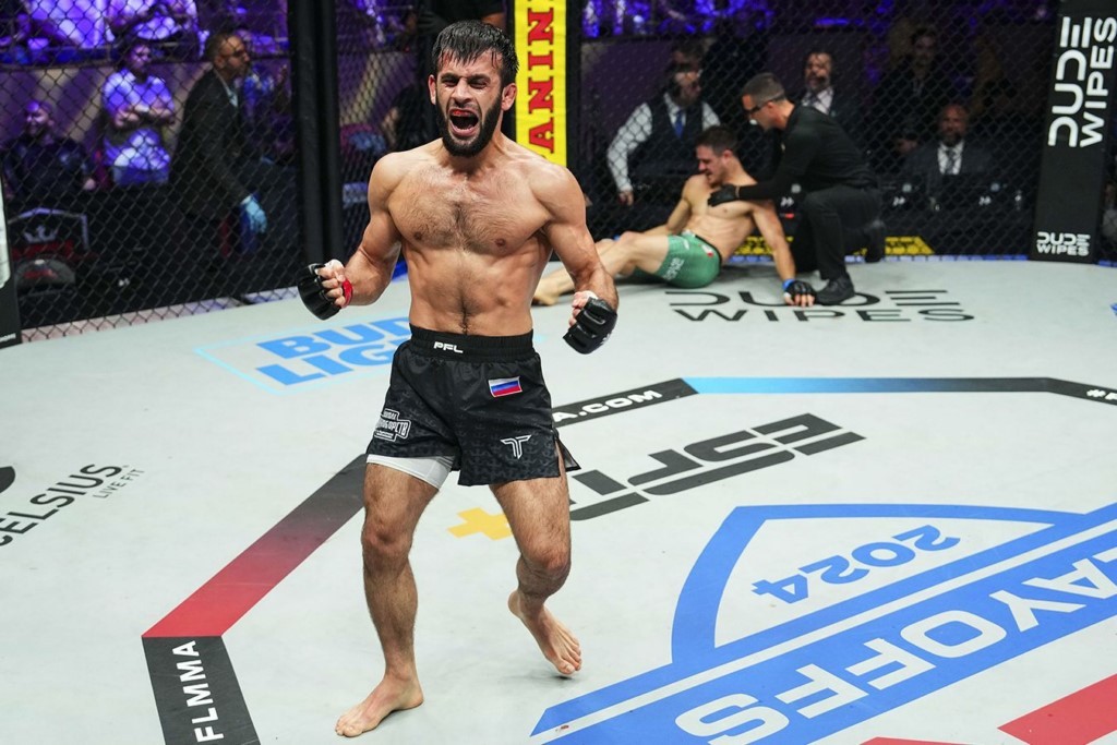 Чемпион PFL Гаджи Рабаданов проведет бой 18 апреля