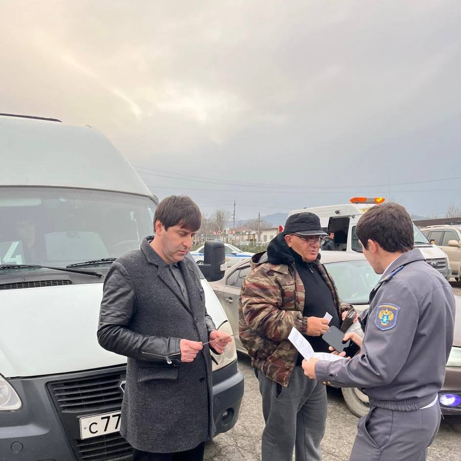 В Дагестане провели рейды по контролю пассажирских перевозок