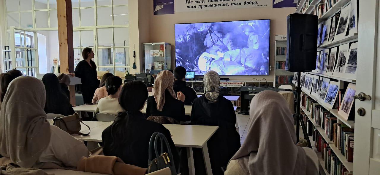 «Единая Россия» в Дербенте провела урок мужества «Великая Сталинградская битва»