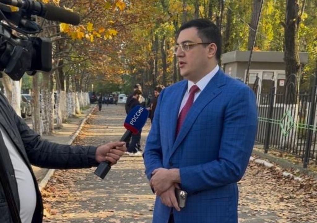 В Махачкале силами партийца «Единой России» благоустроена дорога к медицинскому колледжу