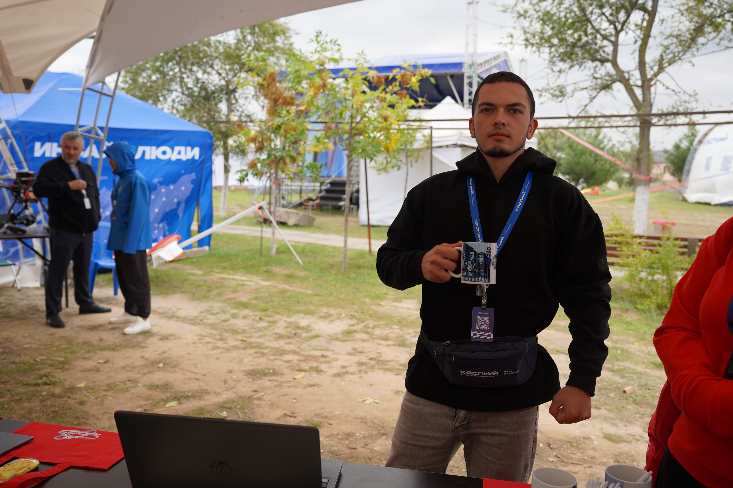 ДГУ привез науку на «Каспий»: мобильные университетские смены для молодежи СКФО