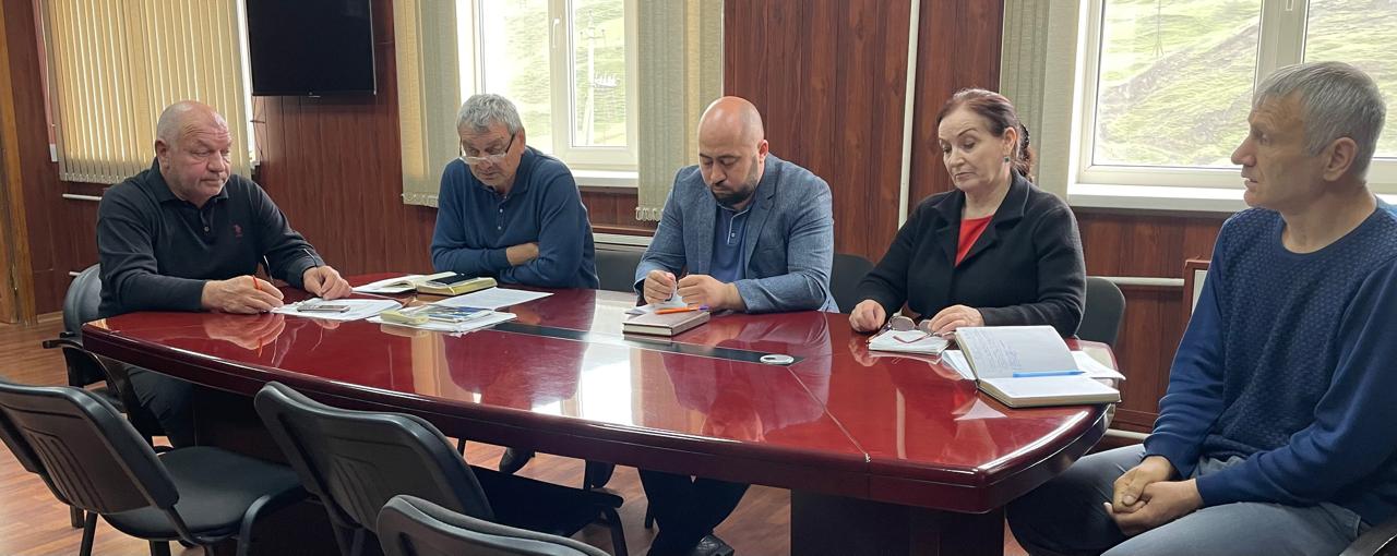 В Курахском районе началась подготовка к 80-летию Победы в ВОВ