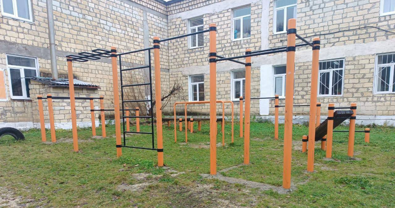 Прокуратура в Дагестане потребовала обеспечить безопасность школьных спортивных площадок