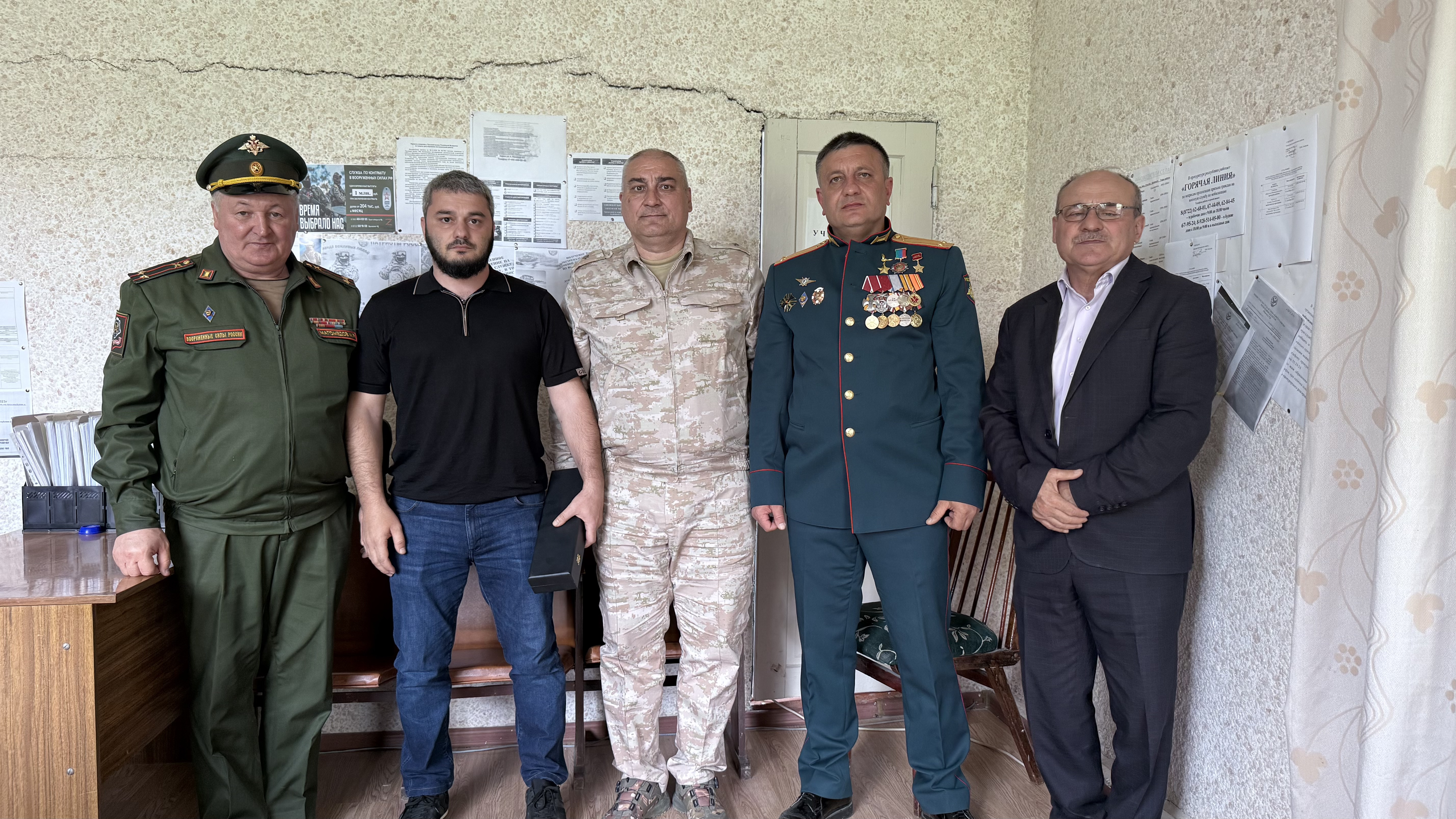 В Сергокалинском районе прошла встреча с участников СВО Идрисом Идрисовым