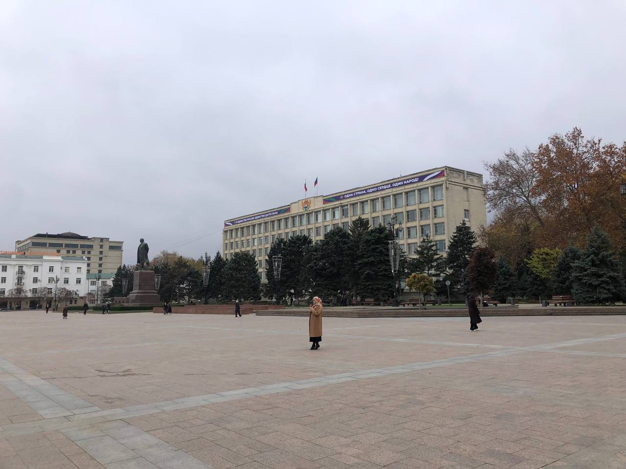 Мэрии Махачкалы отдали здание на площади в безвозмездное пользование