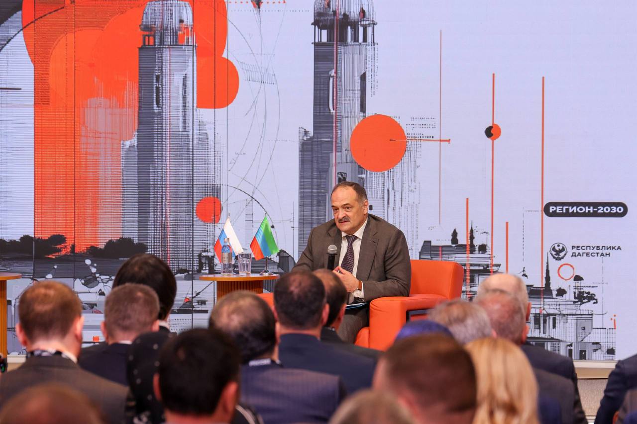 Магомед Эльдерханов прокомментировал встречу Сергея Меликова с общественностью