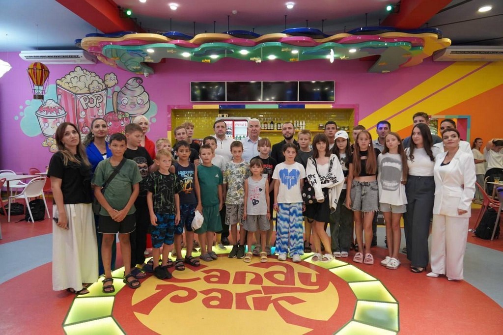 Дети сотрудников МВД России по Запорожской области посетили Хасавюрт