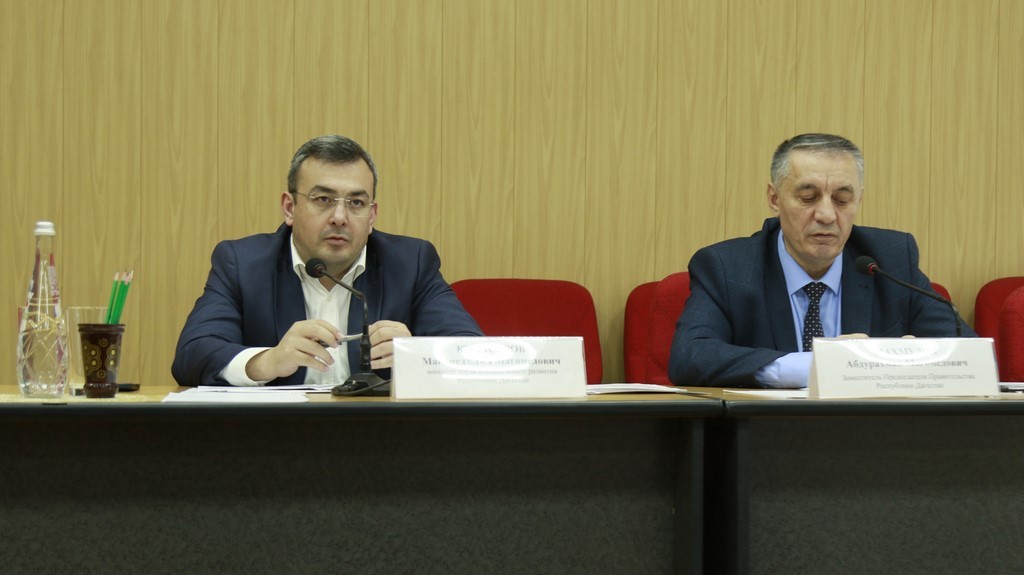 Вопросы реализации программы соцконтракта и адресности предоставляемой помощи обсудили в Минтруде Дагестана