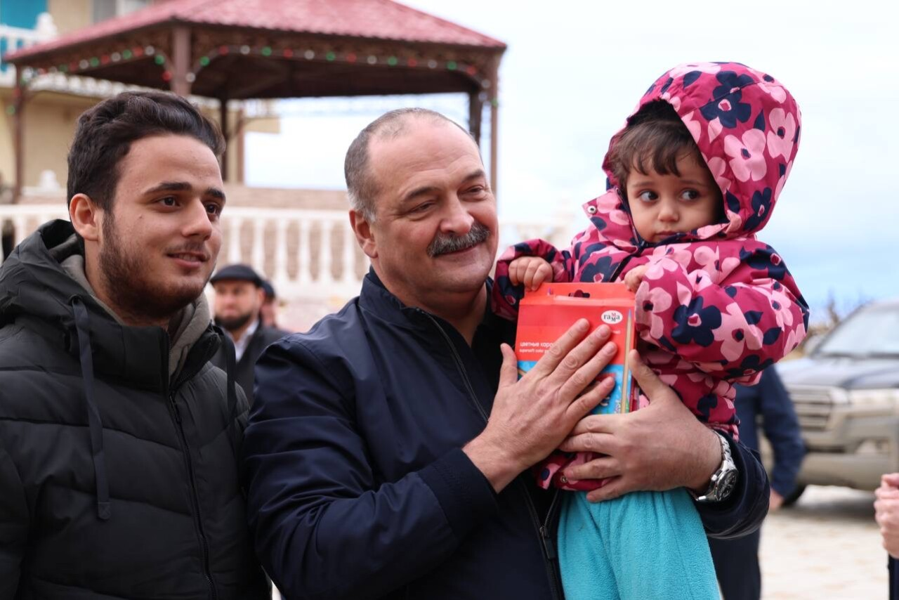 Беженцы из Палестины прошли льготное обучение в Учебно-производственном комбинате