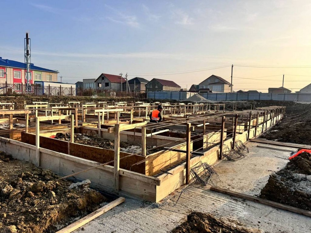 Минстрой Дагестана ответил на жалобы населения из-за строительства школы