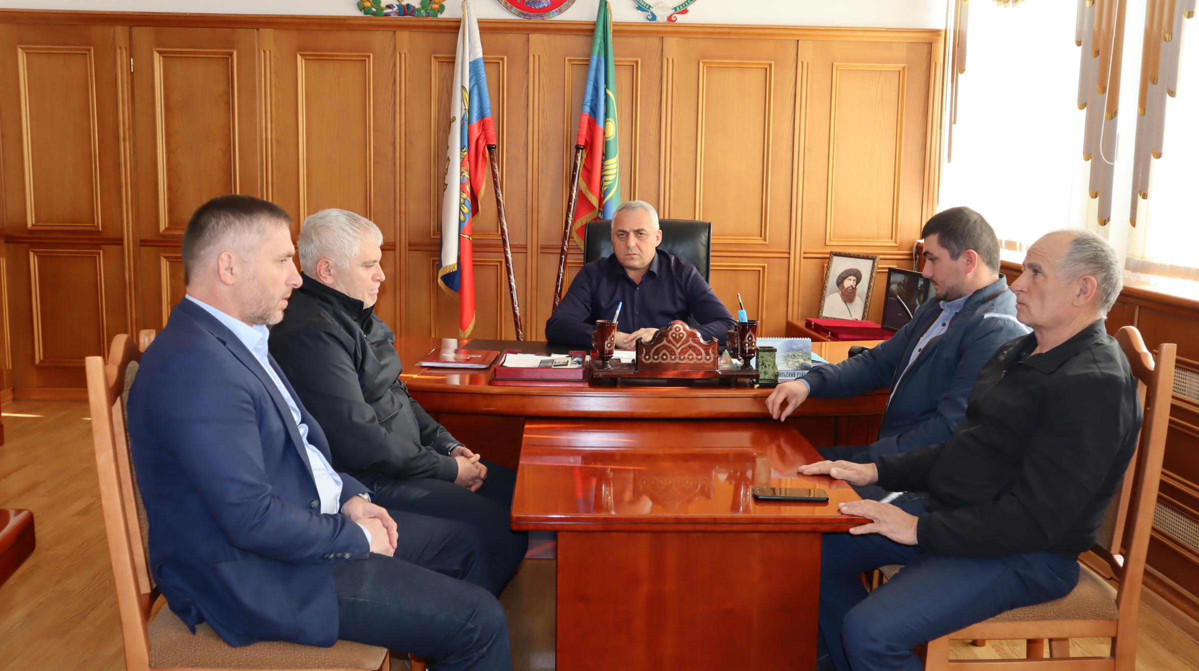 Власти Гергебильского района обсудили вопросы ускорения программы догазификации