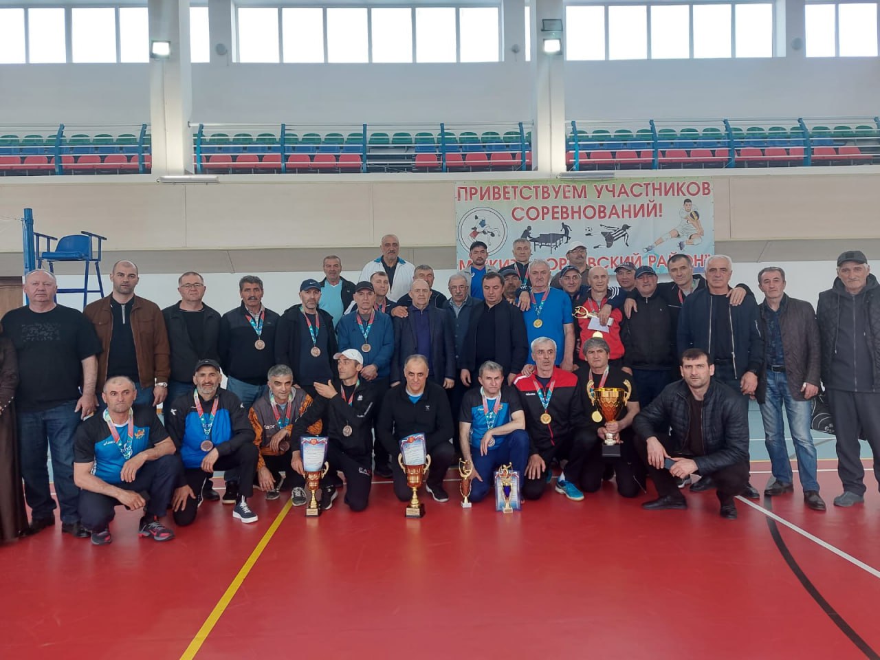 Мужская волейбольная команда Кизилюртовского района – победители открытого турнира