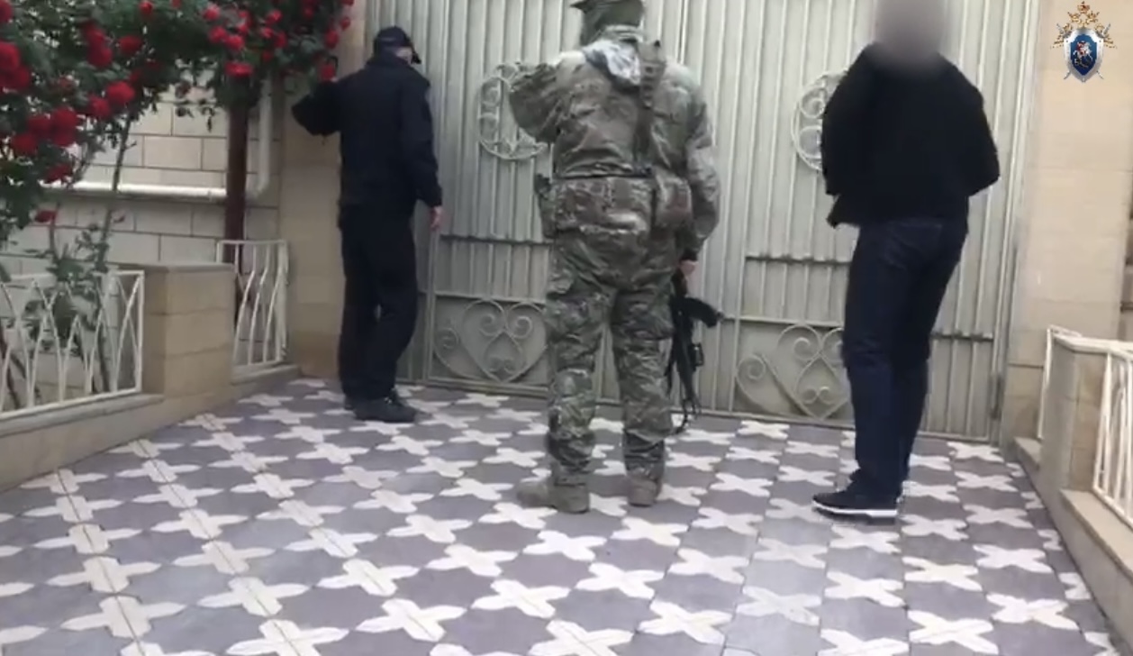 Налоговик в Дагестане подозревается в получении крупной взятки