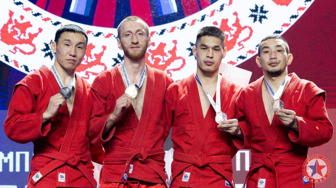 Еще двое дагестанцев выиграли чемпионат России по боевому самбо