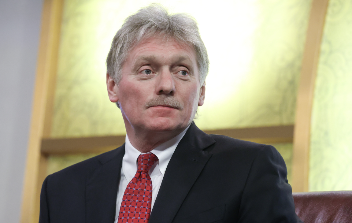 Песков: власти РФ отслеживают последствия повышения кредитных ставок