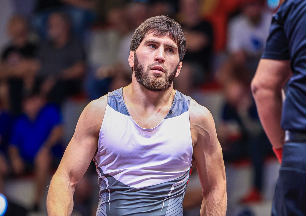 Угуев и Рамазанов одержали победы на турнире PWL в Алматы