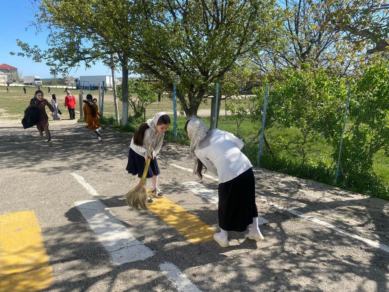 Всероссийский субботник прошел в Карабудахкентском районе