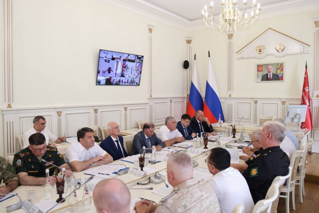 Сергей Меликов провел заседание Республиканской призывной комиссии