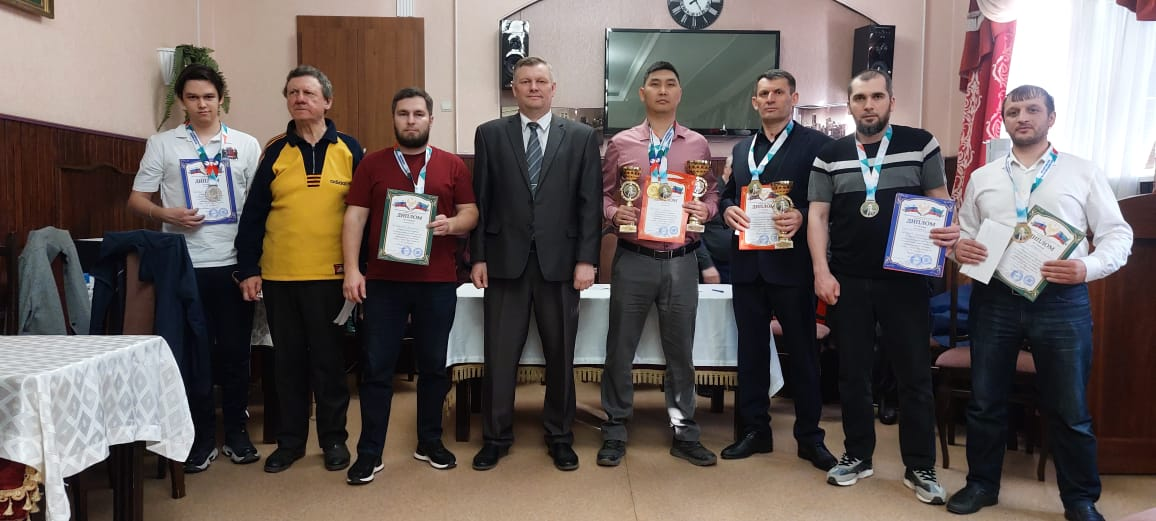 Всероссийский турнир по русским шашкам памяти Гаруна Курбанова состоялся в Махачкале