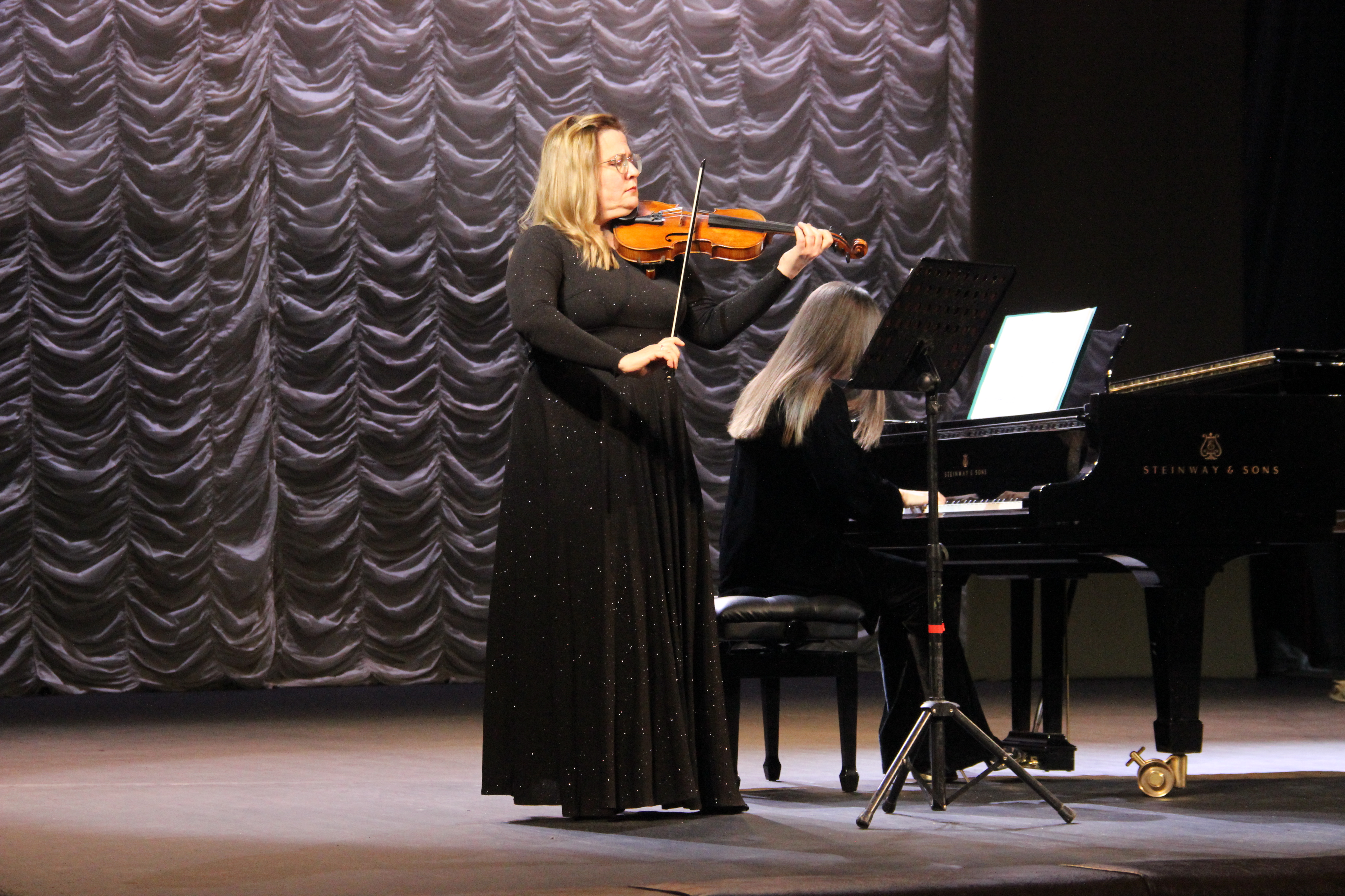 Концерт «Три века камерной сонаты» прошел Кумыкском театре