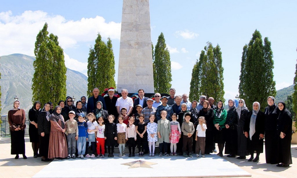 В Гумбетовском районе отметили День памяти и скорби