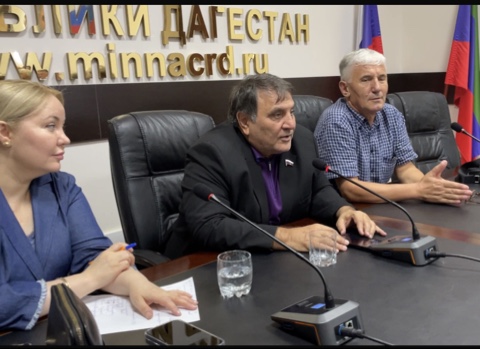 Создание Фонда Имама Шамиля обсудили на совещании оргкомитета в Миннаце РД