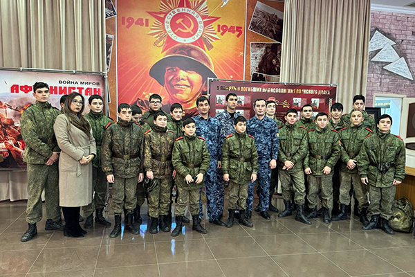 День открытых дверей для воспитанников кадетского корпуса провели в СИЗО Дагестана
