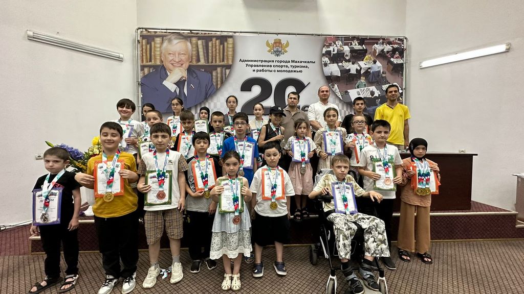 Дагестанские шахматисты разыграли медали Первенства республики