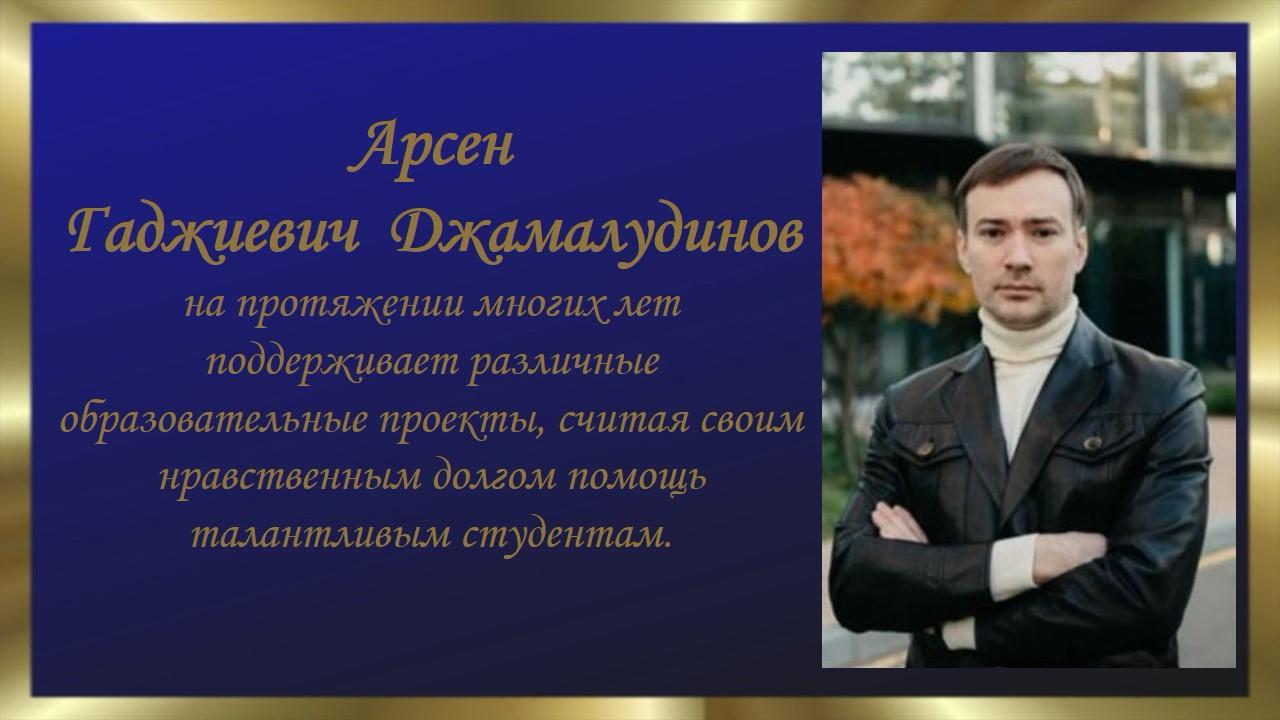 Лучшие студенты знают теорию государства и права наизусть