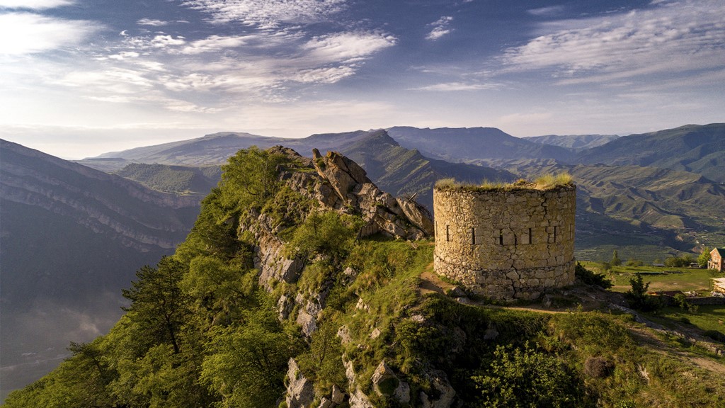 Дагестан вошел в топ самых популярных направлений для путешествий в 2025 году