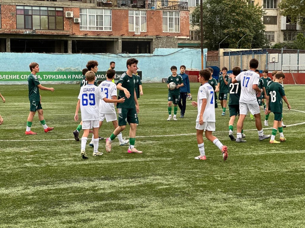 Дагестанские футболисты одержали победы в матчах Первенства России