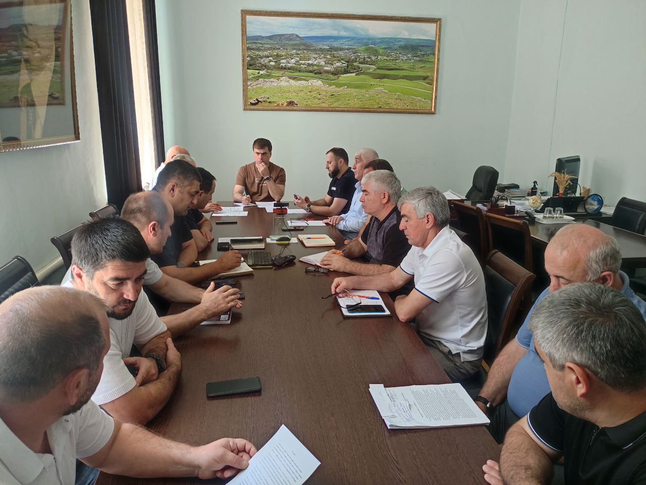 В Карабудахкентском районе прошло заседание антинаркотической комиссии МР