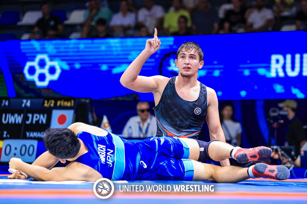 Дагестанские борцы поборются за «золото» молодежного чемпионата мира