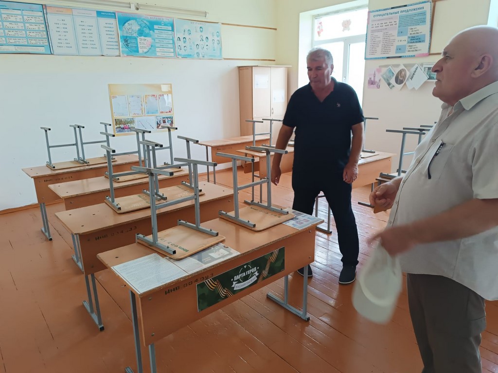 Образовательные учреждения Курахского района обновили к новому учебному году