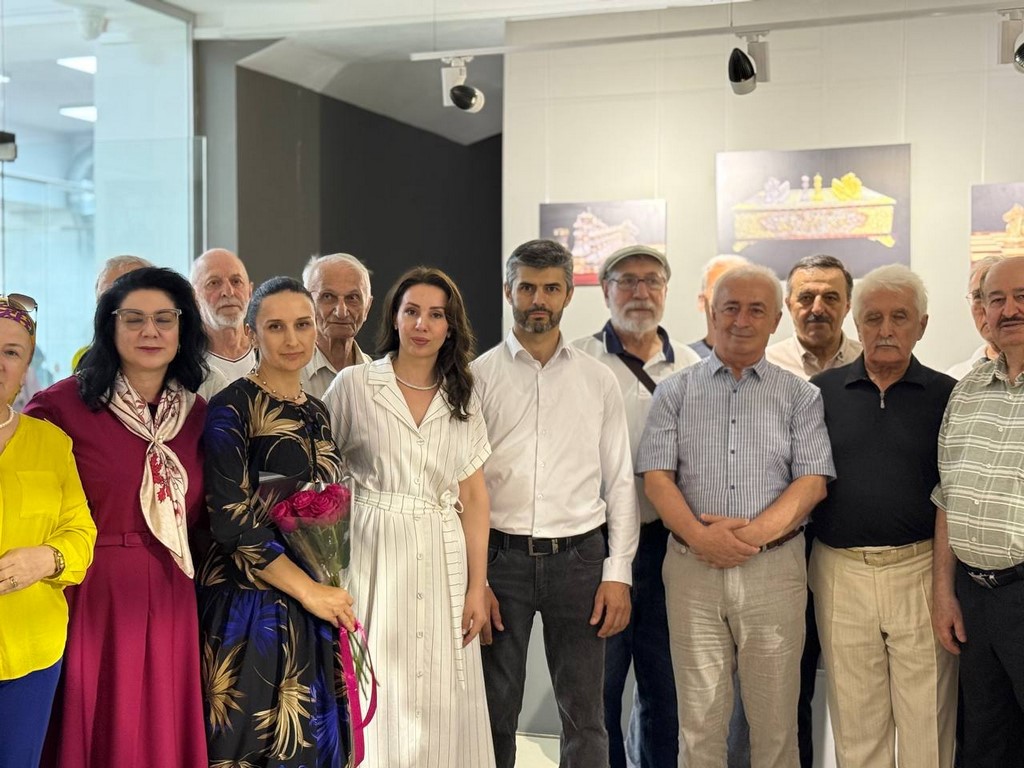 Ювелирная сказка Балхара: в Доме дружбы выставлены работы династии Магомедгаджиевых