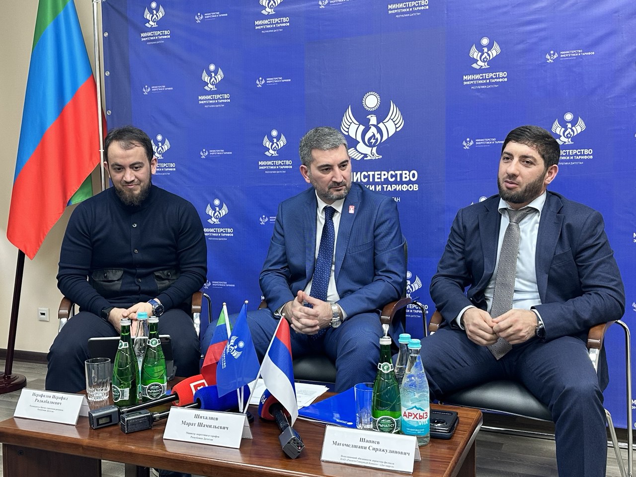 Минэнерго Дагестана отчиталось о принятых мерах для обеспечения работы энергосистемы в сложных погодных условиях