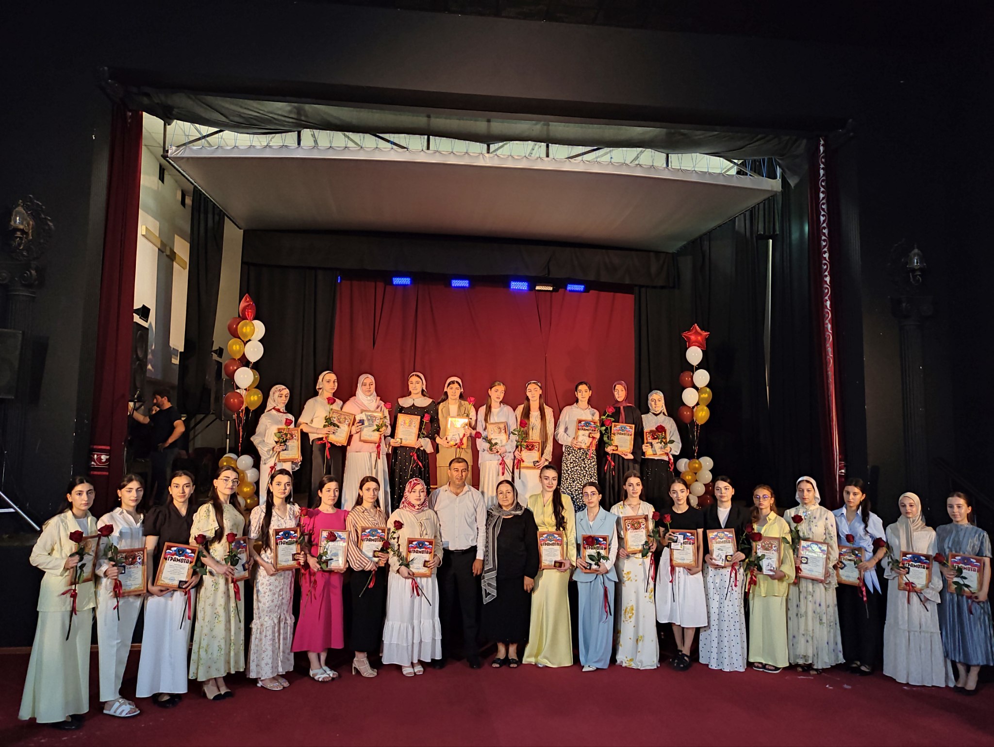 В Карабудахкенте прошел слет медалистов-отличников