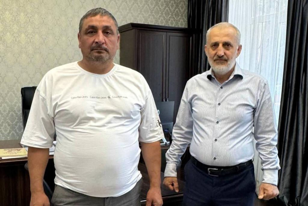 Охранник педагогического колледжа Хасавюрта отправляется на СВО добровольцем